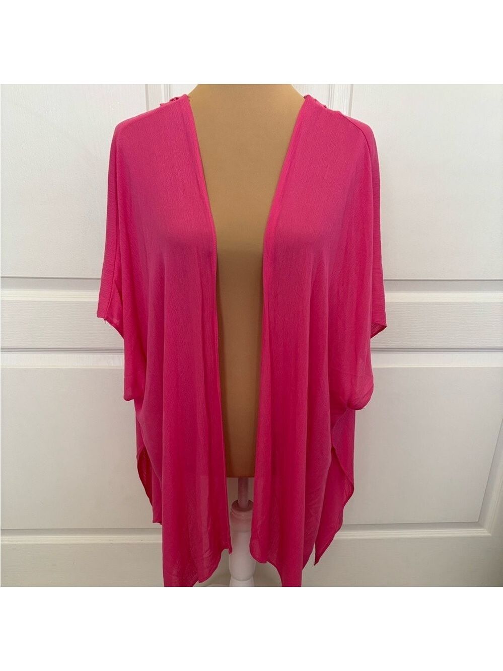 Vince Camuto Bright Pink Sheer Kimono Cardigan OS | NWOT | Lightweight Layering